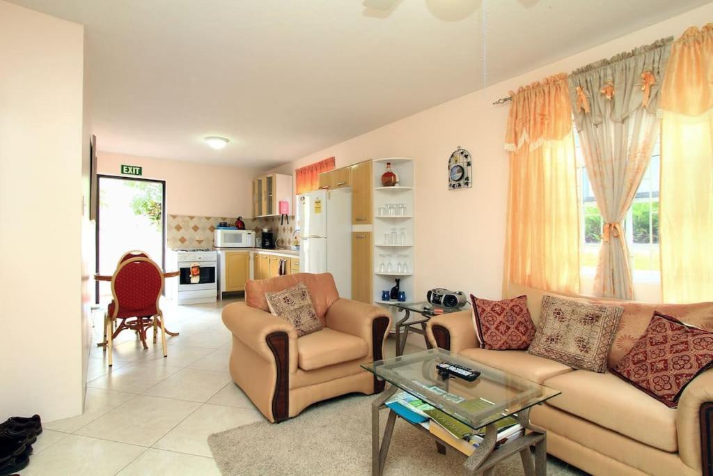 Villa Sungold House Barbados Saint Peter Exterior foto